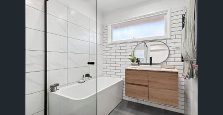 Where Warmth, Style and Lifestyle Align - Photo 4