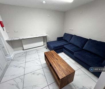 2 bedroom detached house to rent - Photo 3