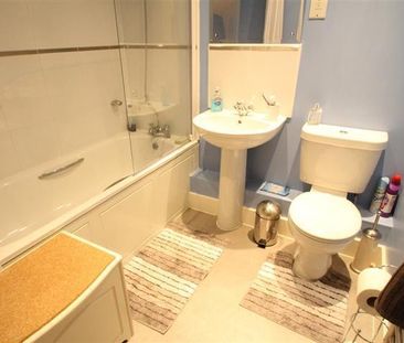Coxhill Way, Aylesbury - Photo 4