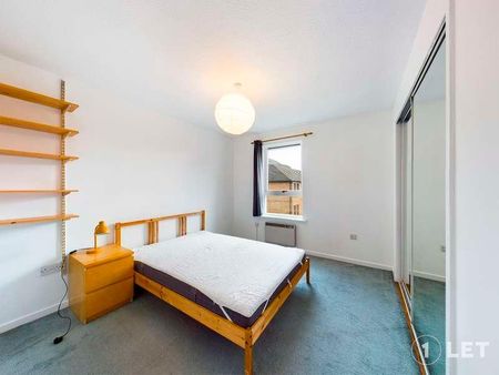 Parkside Terrace, Newington, Edinburgh, EH16 - Photo 2