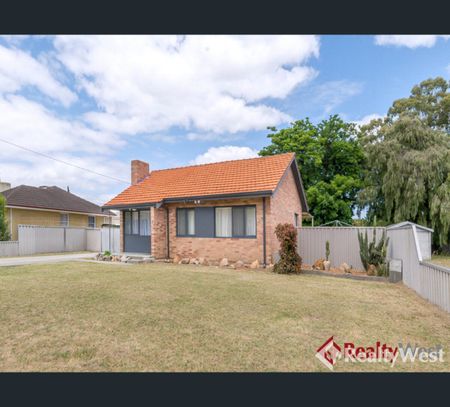 5 Crellin Way, Cloverdale, WA 6105 - Photo 5