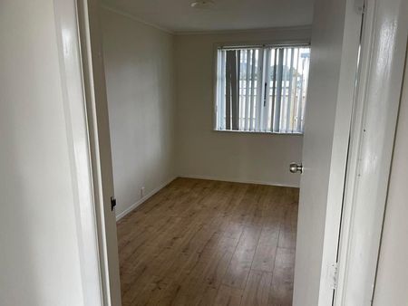 Semi furnished Spacious 4-Bedroom House - Photo 3