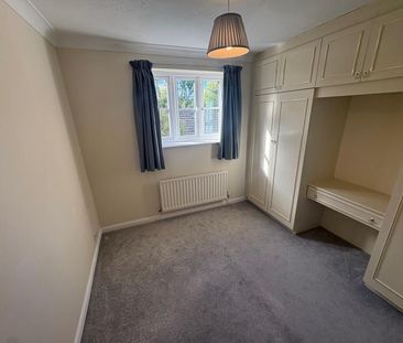 Albury Road - 2 bedrooms Property for lettings - Seymours - Photo 6