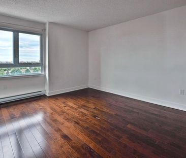 2240 Boul. Thimens - Photo 4