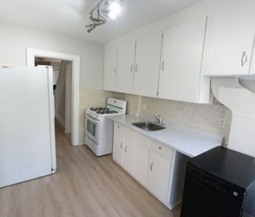 For Lease - 35 Mount Royal Avenue, Toronto, Ontario - Photo 5