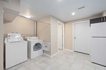 For Lease - 220 Bassett Boulevard Unit# (Bsmt), Whitby, Ontario - Photo 3