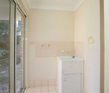 Beachside Townhouse - Located one street back from beach - Photo 3