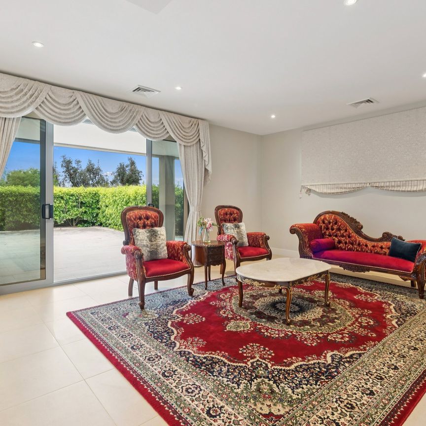 Beachfront Luxury Townhouse - Photo 1