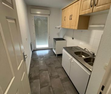 Location Appartement 2 pièces 49m² ST MEDARD EN JALLES 33160 - Photo 3