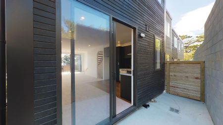 *Quality living in Seatoun Heights awaits—secure your new home now!* - Photo 4