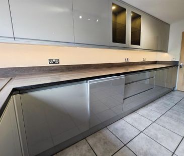 3 bedroom house to rent - Photo 3