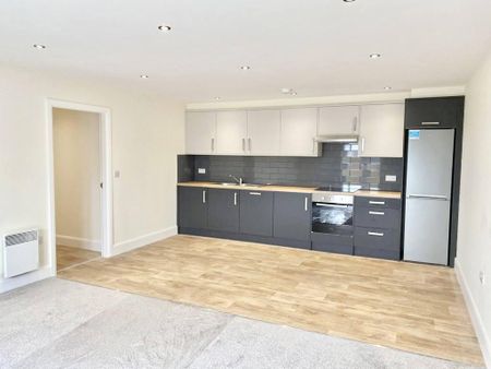 2 bedroom flat to rent - Photo 5