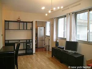 Logement à Paris, Location meublée - Photo 4