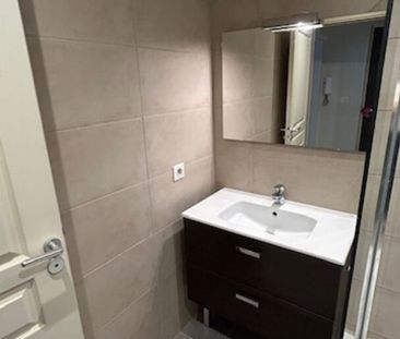 Location Appartement 2 pièces 41m² ROUEN 76000 - Photo 6