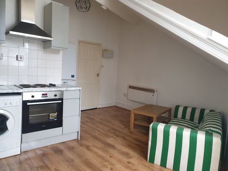 1 Bed Flat, Walthamstow, E17 - Photo 5