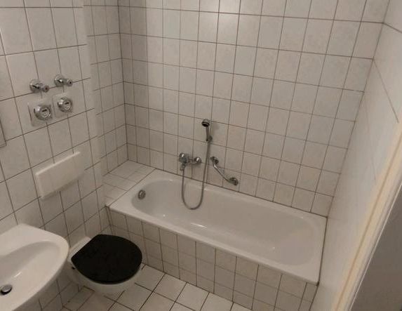 Charmante 3 Raum Wohnung in Königstein Sächsische Schweiz - Photo 1