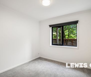Stylish Ground-Floor Apartment in Prime Parkside Setting - Photo 5