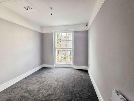 Grosvenor Street, Central, Cheltenham, GL52 - Photo 4