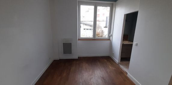 Apartment - Photo 2