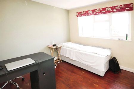 3 bedroom maisonette to rent - Photo 5