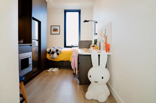 Signature Plus Studio Apartment - Double Bed with Standard View - Photo 1