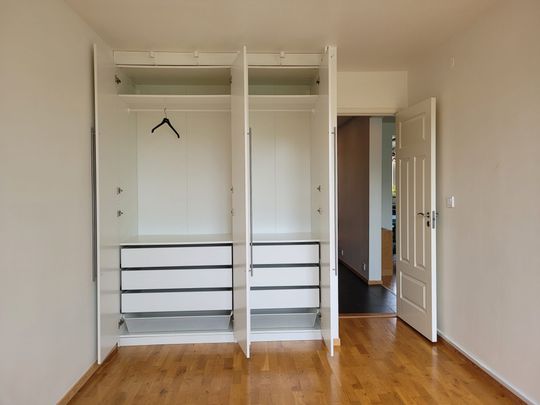 Rubingatan, Västra Frölunda - Photo 1