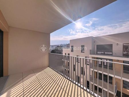 Location Appartement 4 pièces 63 m2 à Clermont-Ferrand - Photo 2