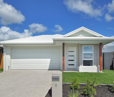 Beautiful Four-Bed Brand New house at Victoria Point - Photo 2