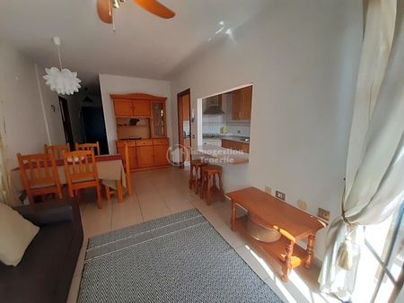 **Se alquila en Costa del Silencio apartamento de 2 dormitorios. - Photo 3