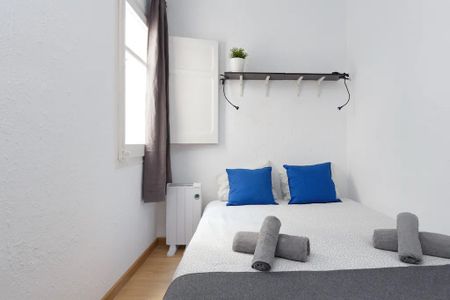 Carrer de Pareto, L'Hospitalet de Llobregat, Catalonia 08902 - Photo 5