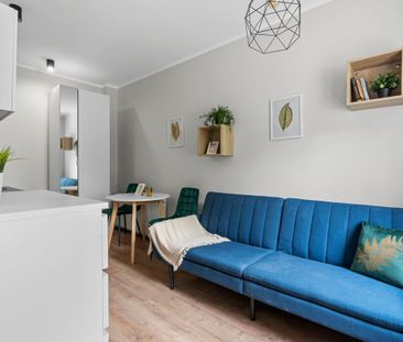 Jasna kawalerka z oddzielną sypialnią - Chorzów - Zdjęcie 2