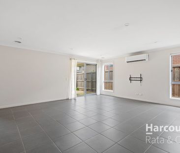 Modern Family Home in Greenvale - Photo 1