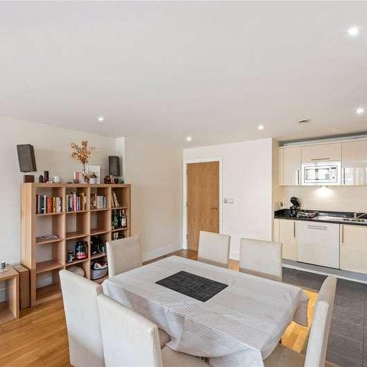 Drayton Park, London, N5 - Photo 1