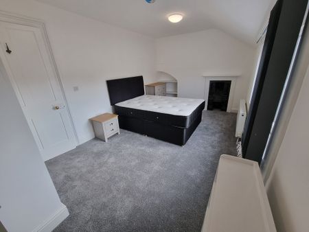 2 Bed Student Accommodation - Photo 4