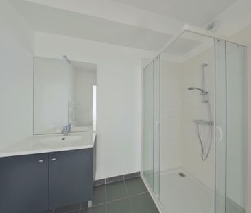 Location Appartement 2 pièces 46m² POITIERS 86000 - Photo 4