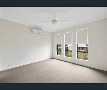 Modern Glenvale Unit - Photo 3