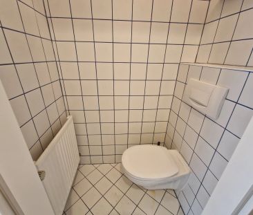 HÜBSCHE 2 ZIMMER WOHNUNG - NÄHE ELTERLEINPLATZ - 3. Stock mit Lift - Photo 1