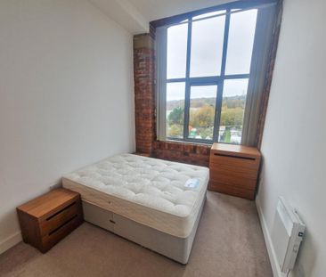 3 bedroom flat to rent - Photo 6