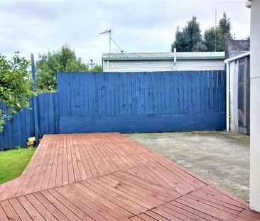 Sunny and Quiet 3x bed Unit - Photo 1