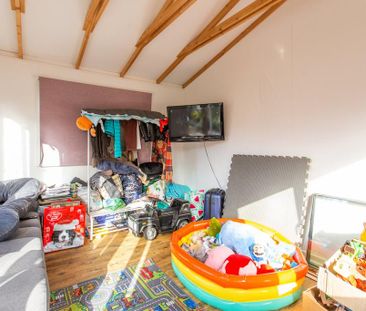 2 bedroom terraced house to rent - Photo 1