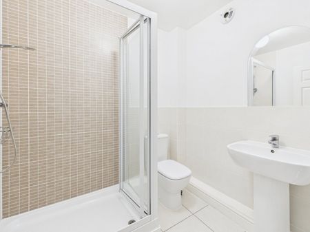 Pennylets Green, Stoke Poges, Buckinghamshire,SL2 - Photo 3