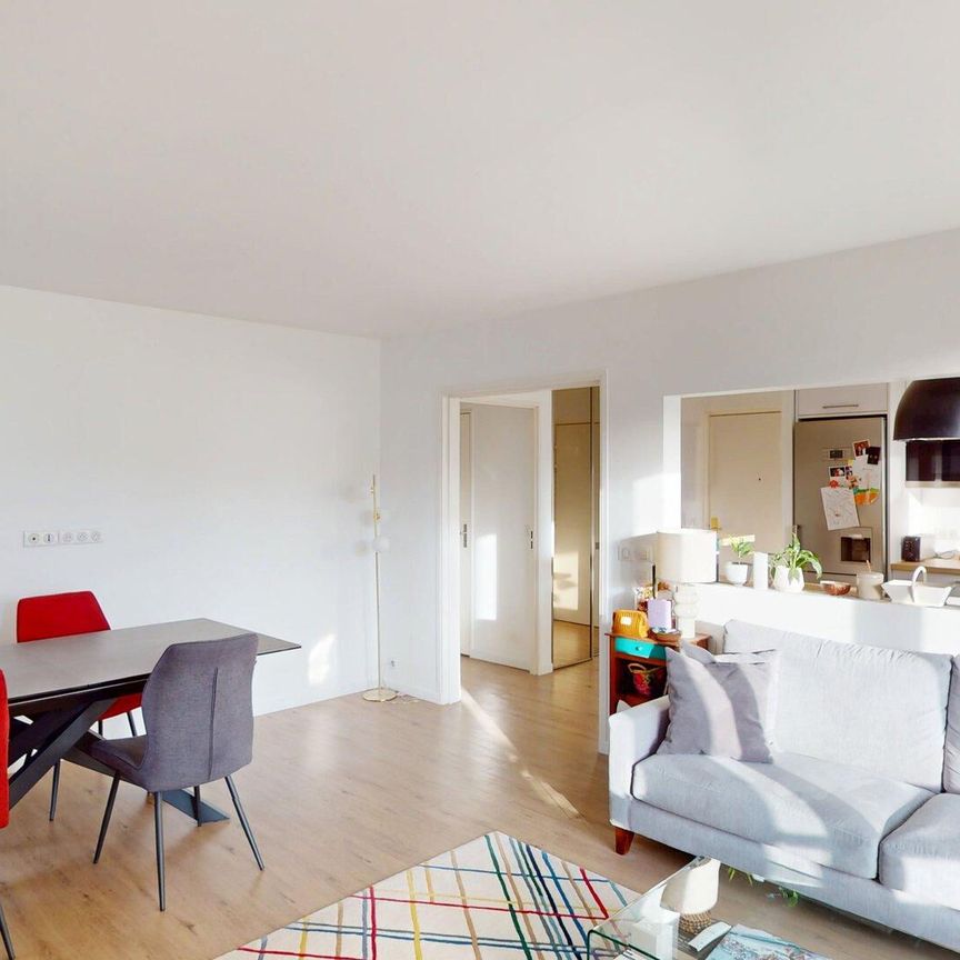 Location Appartement 3 pièces 69m² - Photo 1