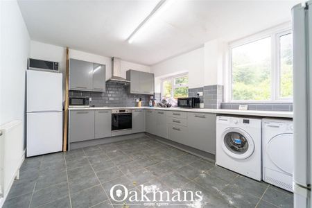 4 bedroom semi-detached house to rent - Photo 5