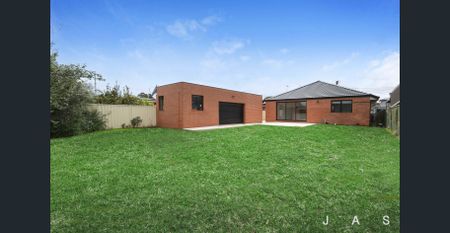 Sophisticated Style - A Luxury Transformation - Photo 4