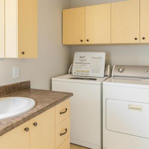Immeuble - 530-536 Boul. St-Charles 3 ½ à Louer – Drummondville - Photo 2