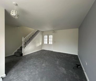 Russet Close, CREWE - Photo 1