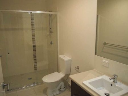 U 2, 34 Basalt Street, Caboolture QLD 4510 - House For Rent | Domain - Photo 4