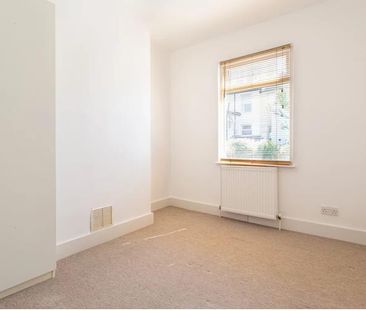 3 Bed Terraced House, Whichelo Place, BN2 - Photo 1