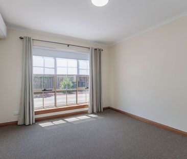 Charming and Practical Living in a Convenient Locale! - Photo 6