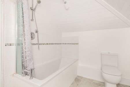 Lordship Lane, London, SE22 - Photo 5